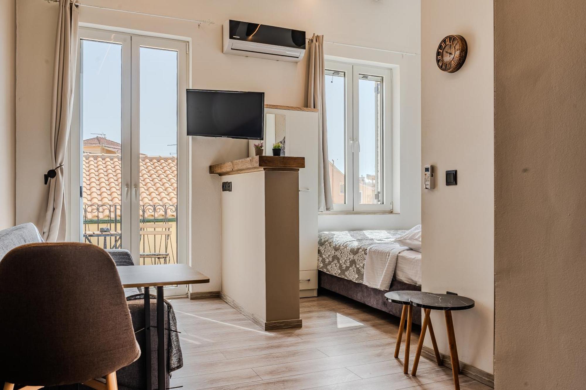 Ionian Pearl And Apartment
